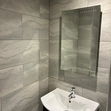Apartamento 1 Bedroom Luxury Serviced Flat, 24hr Check In Wifi Netflix Washer Fully Equipped
