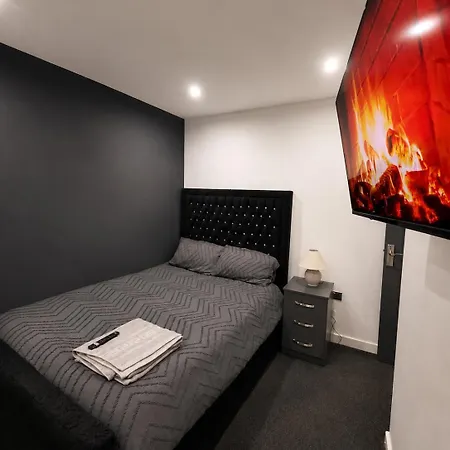 Apartamento 1 Bedroom Luxury Serviced Flat, 24hr Check In Wifi Netflix Washer Fully Equipped *